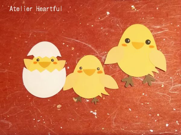クラフトパンチで作ったひよこ3体